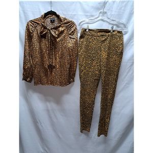 Who What Wear Baby Leopard Print Medium Blouse w/Bow & 6 pull-on Pant set